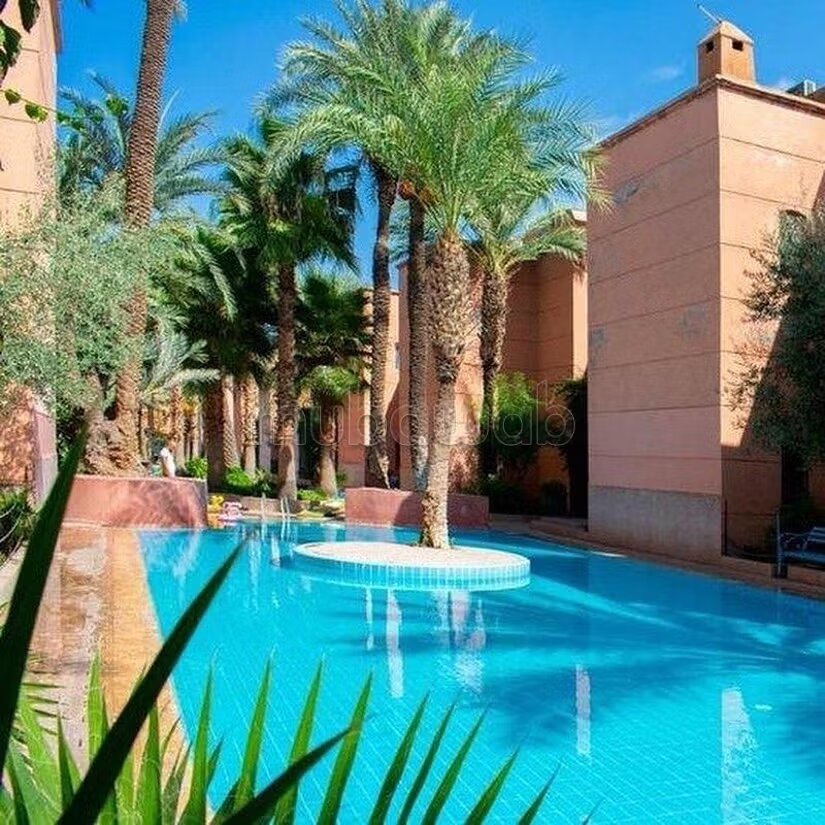 3 bedrooms Al quaria siahiya for rent