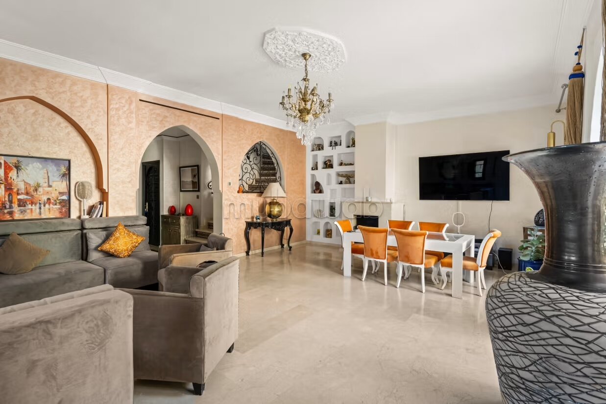 Villa 338 m² rénovée avec piscine et rooftop à vendre à Marrakech — Photo 6