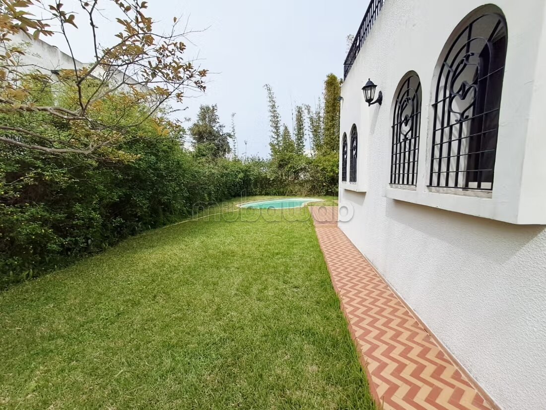 Villa 1000 m² à louer à Rabat (Hay Riad) — Photo 26