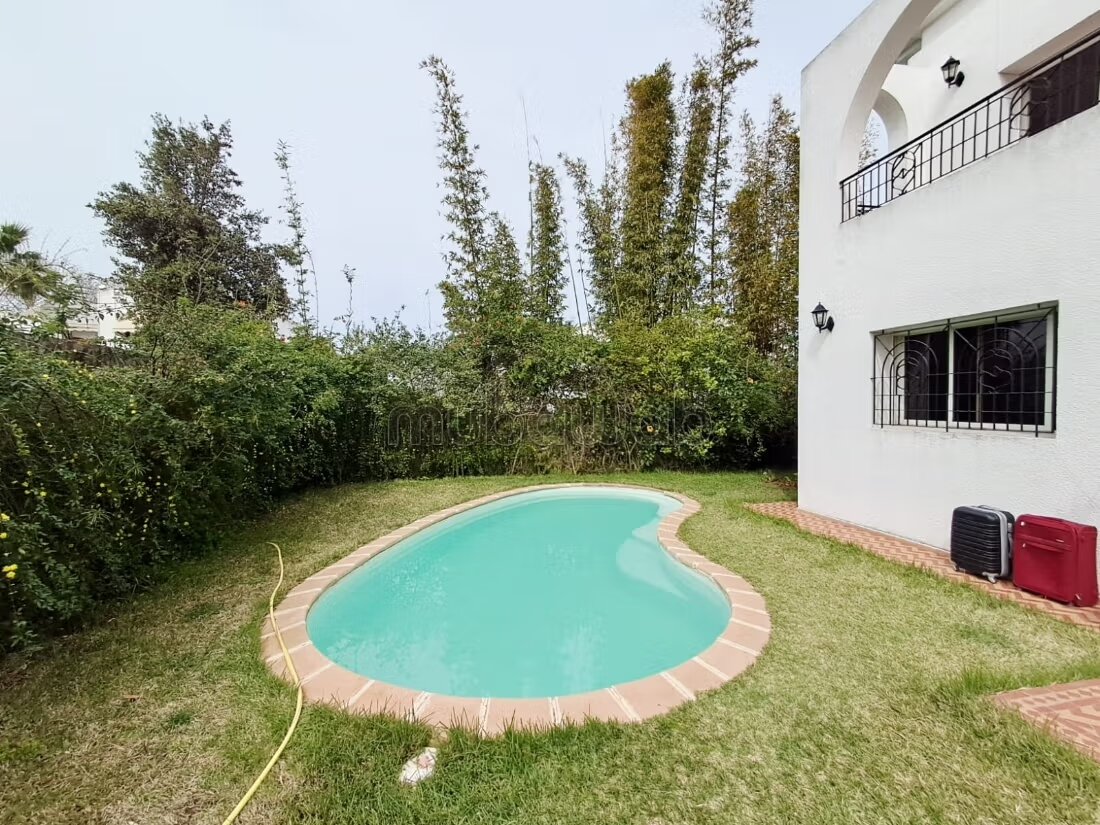 Villa 1000 m² à louer à Rabat (Hay Riad) — Photo 13
