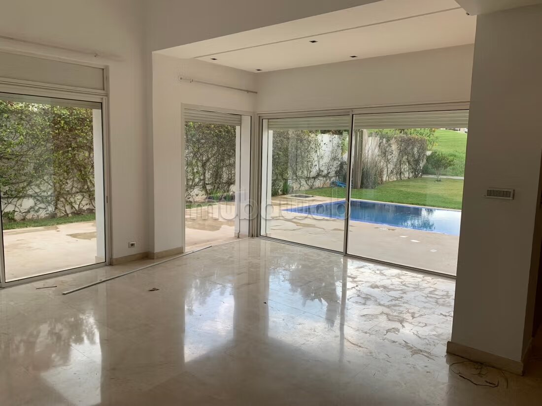 Villa 450 m² à louer à Casablanca Green Town — Photo 7