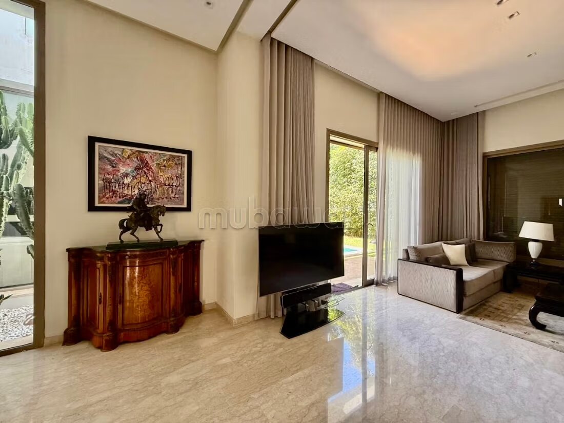 Villa 800 m² for rent in El Menzeh — Photo 3