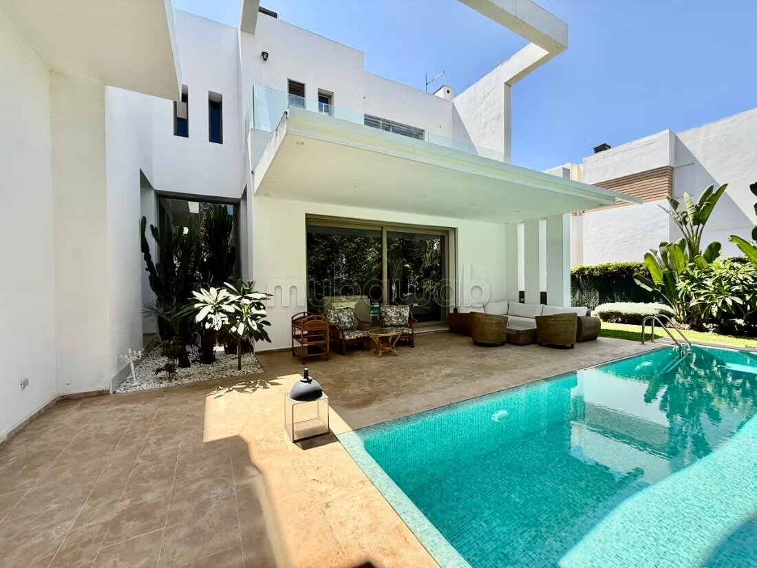 Villa 800 m² for rent in El Menzeh — Photo 8