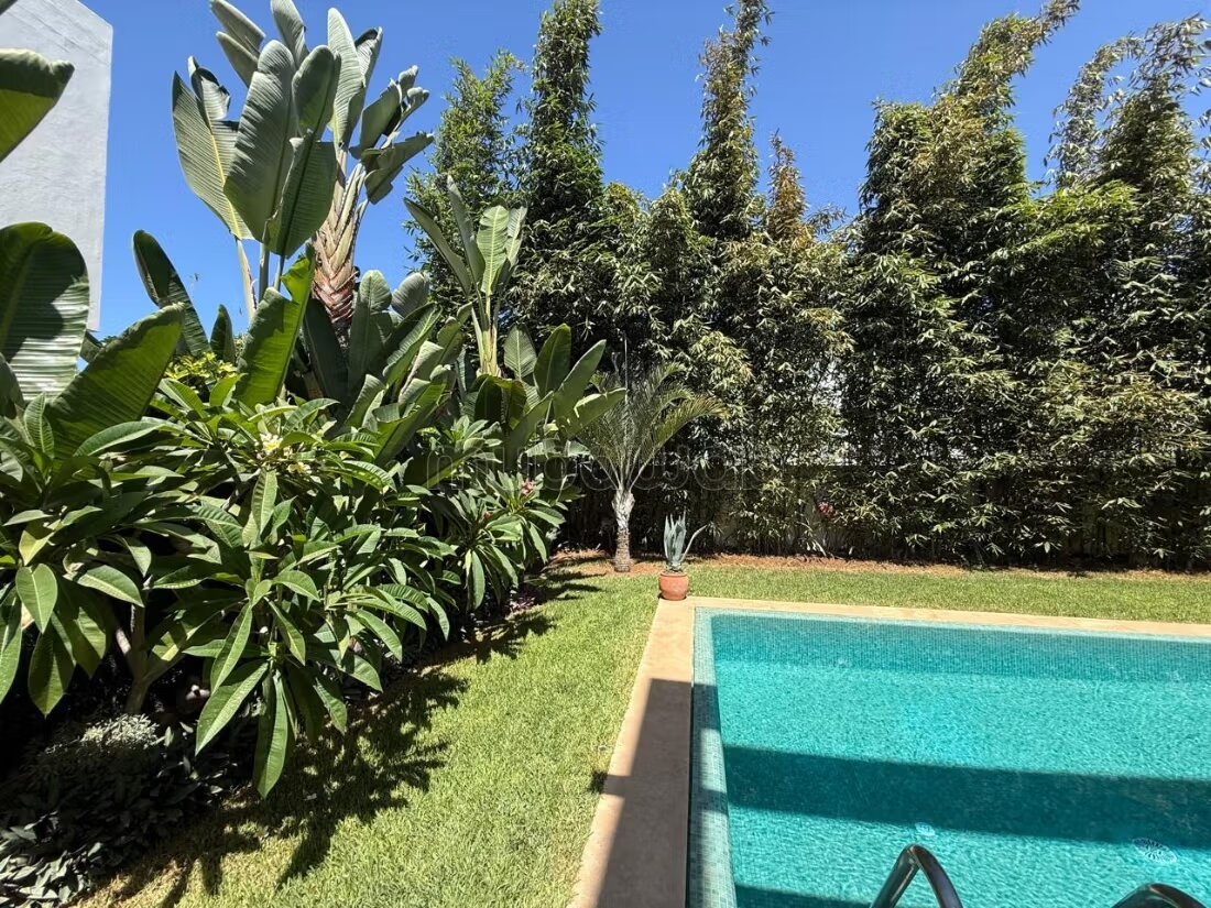 Villa 800 m² for rent in El Menzeh — Photo 16