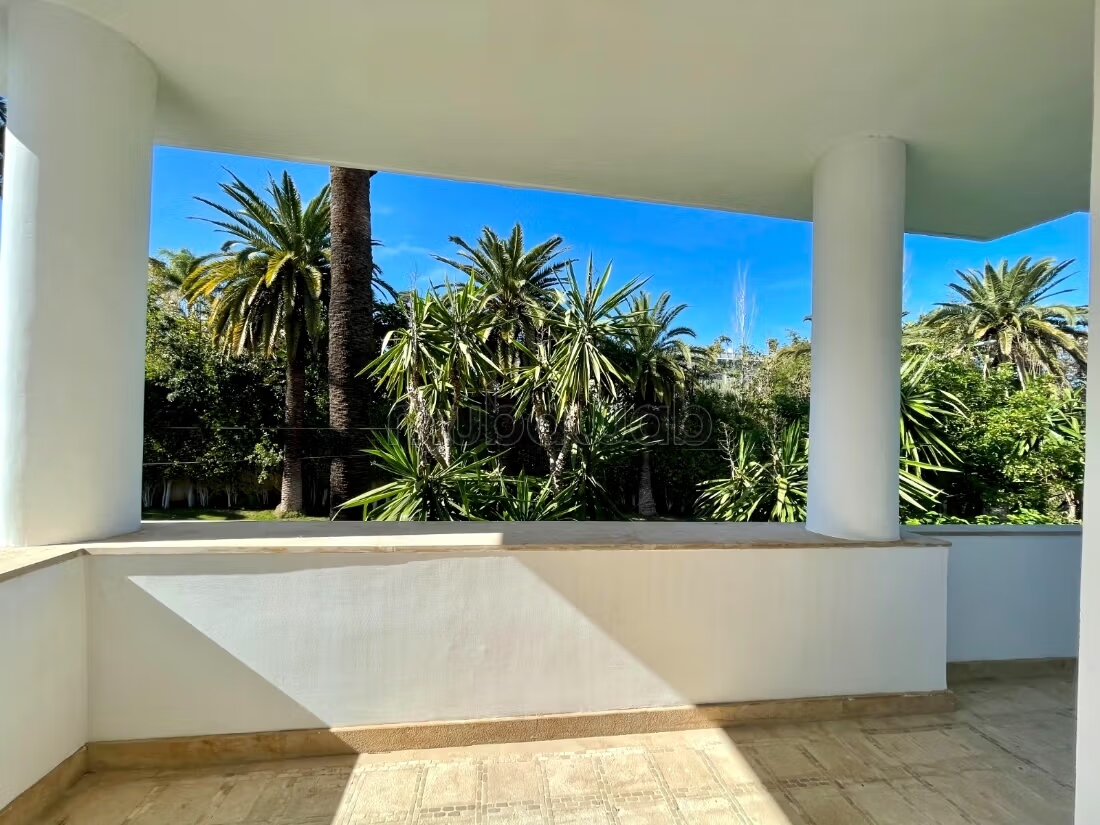 Villa 500 m² à louer à Casablanca (Anfa supérieur) — Photo 2