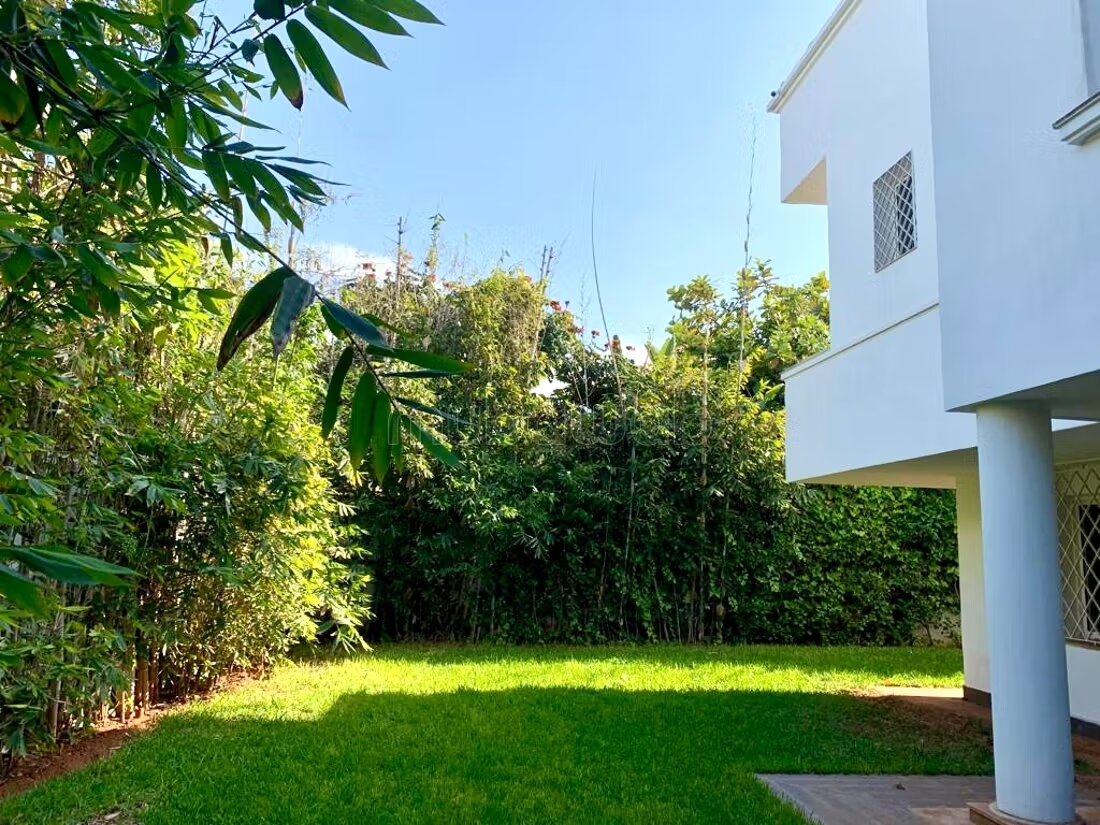 Villa 500 m² à louer à Casablanca (Anfa supérieur) — Photo 25
