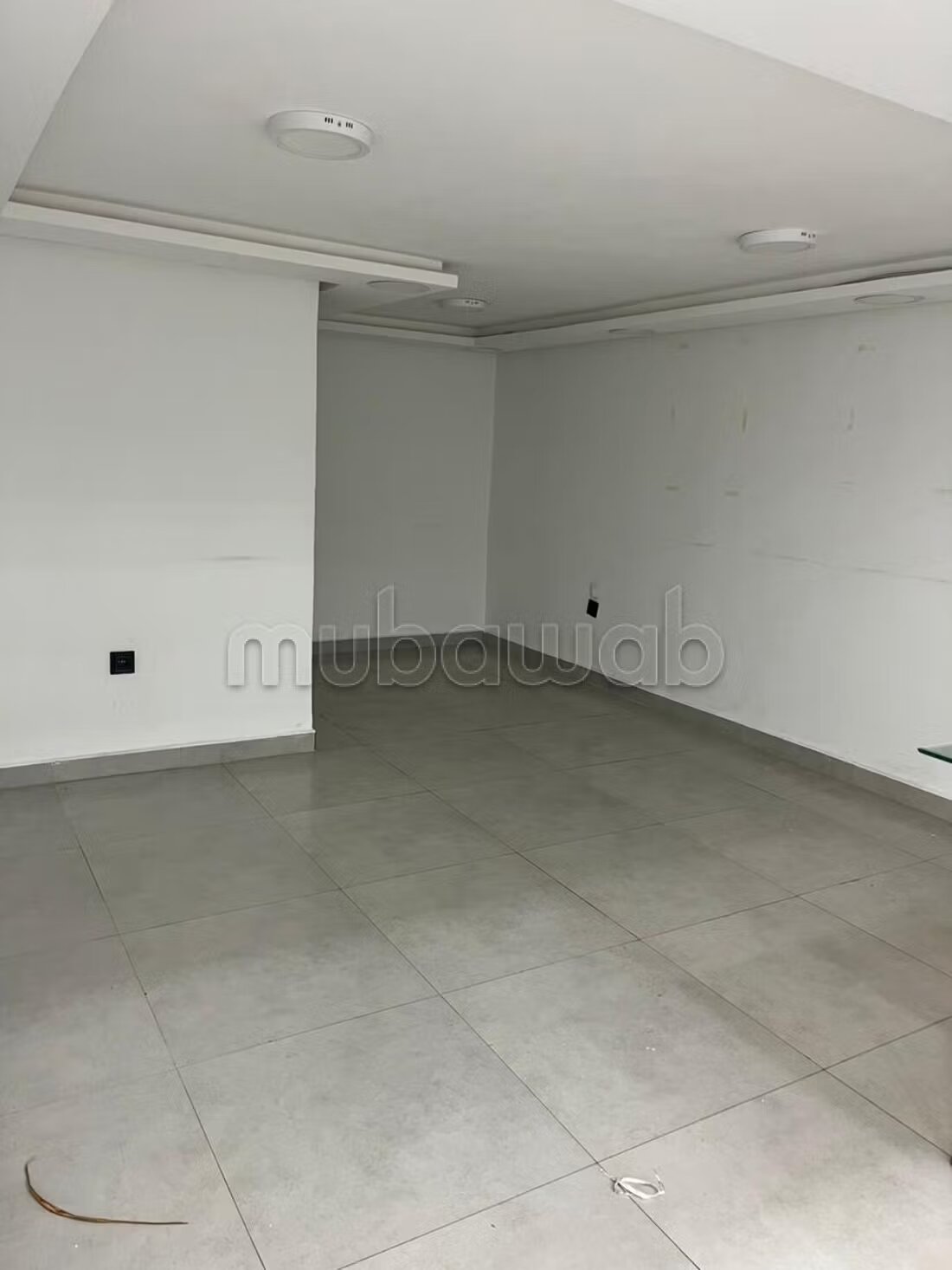 65m² Commercial Space for Rent in Beauséjour — Photo 10