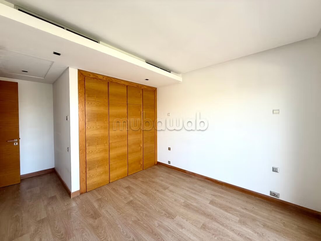 فيلا 320 م² للإيجار في الدار البيضاء (بوسكورة فيل فرت) — Photo 43
