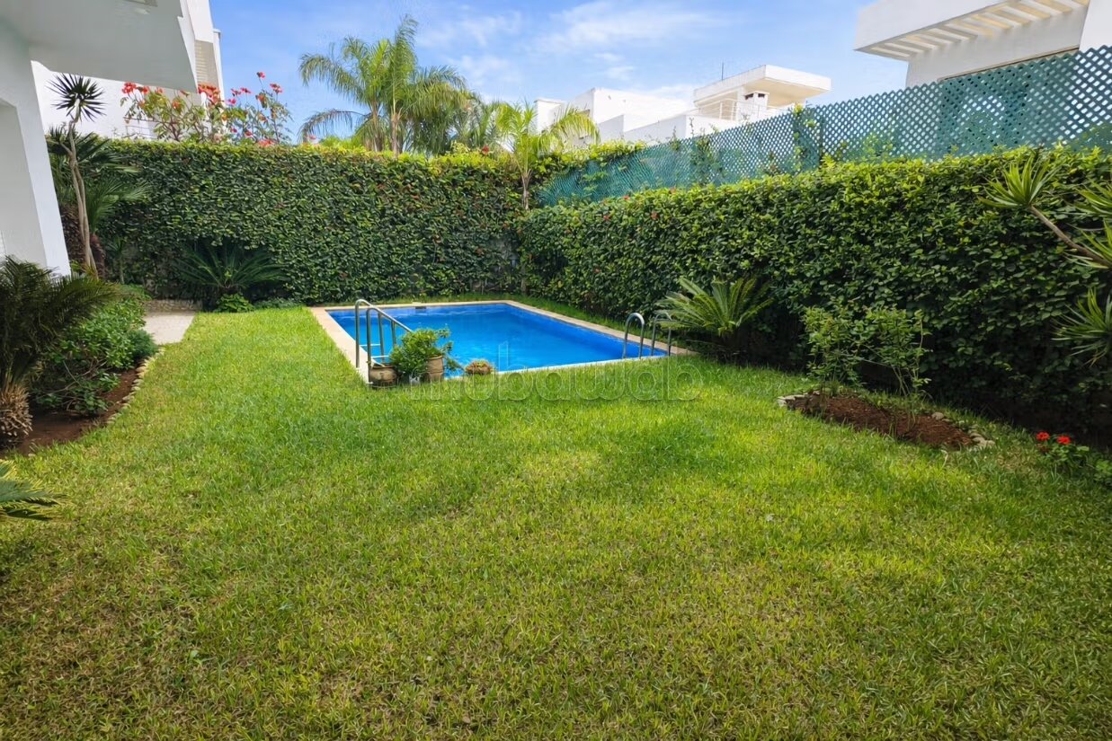 Villa 420 m² à vendre à Ain Diab, Casablanca — Photo 2