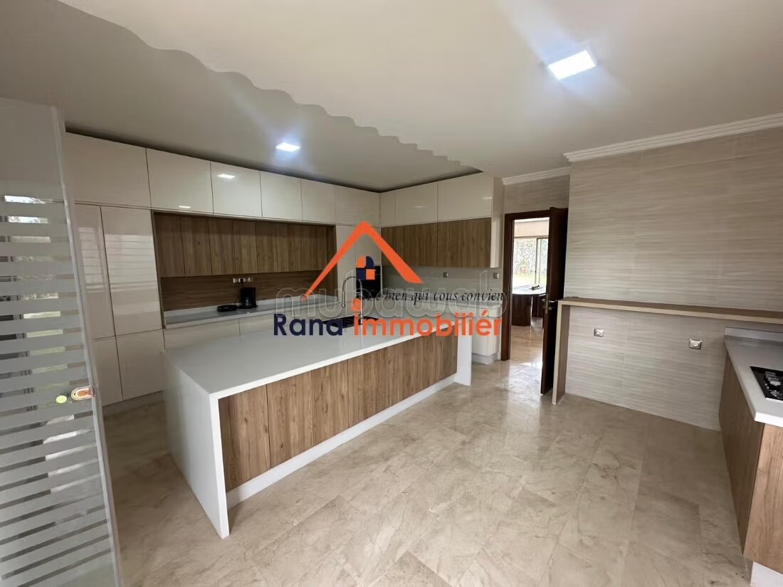 Villa meublée 2000 m² à louer à Souissi, Rabat — Photo 22
