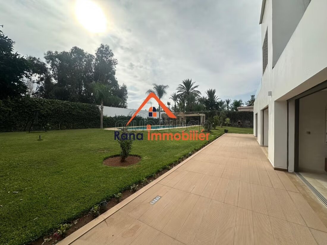 Villa meublée 2000 m² à louer à Souissi, Rabat — Photo 11
