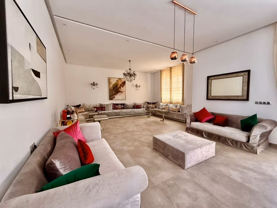 Villa 380 m² à louer à Marrakech — Photo 13