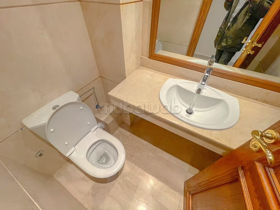 Superbe appartement 140 m² à louer à Casablanca — Photo 7