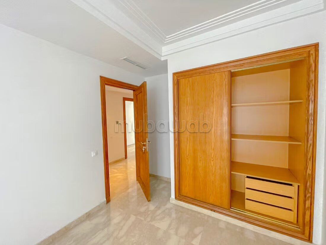 Superbe appartement 140 m² à louer à Casablanca — Photo 10