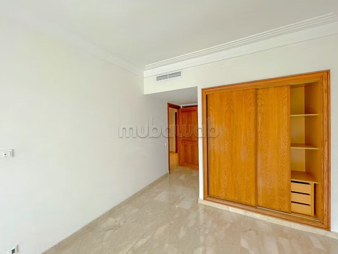 Superbe appartement 140 m² à louer à Casablanca — Photo 11