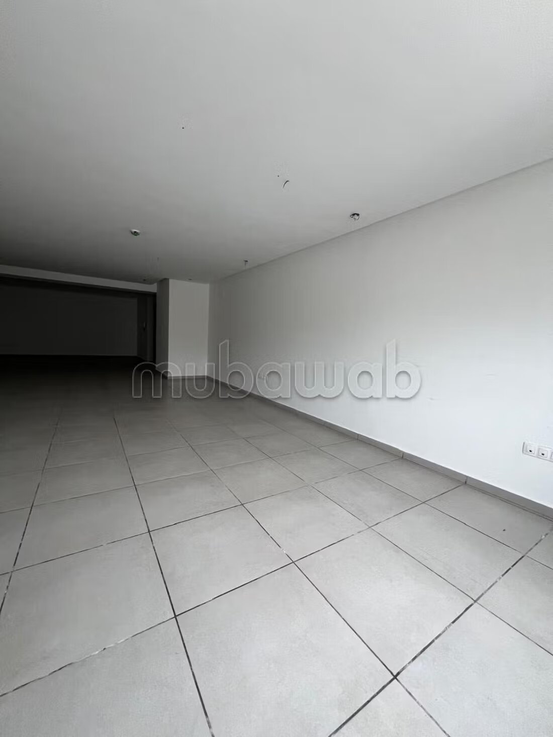 مكتب 70م² للايجار في طنجة — Photo 4