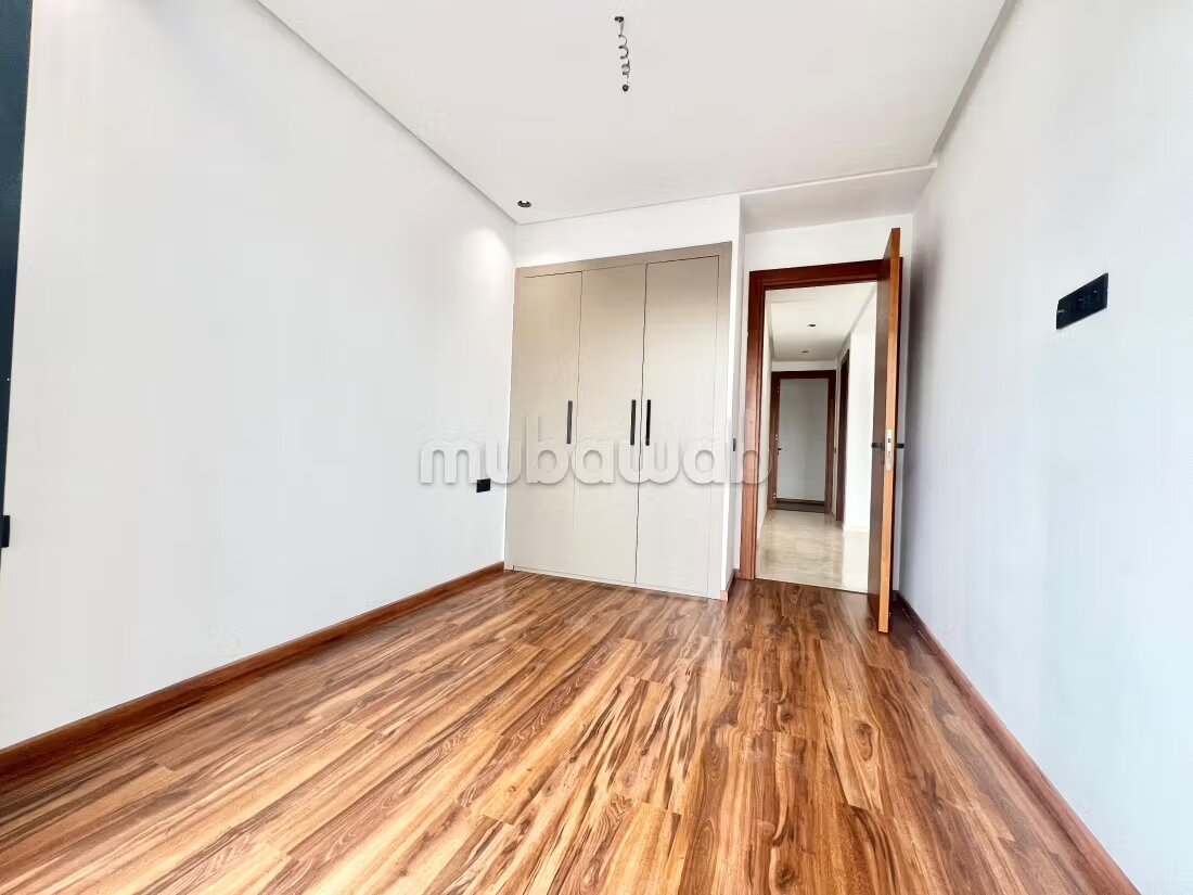 Appartement 100 m² à louer à Casablanca — Photo 9