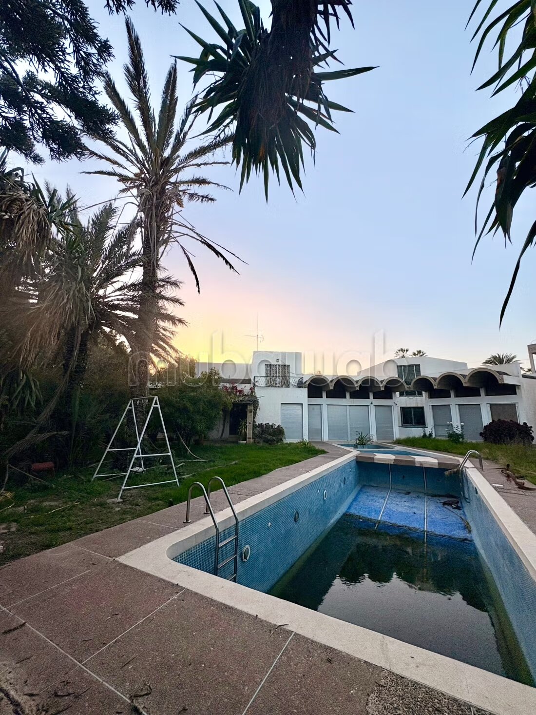 Villa 550 m² à vendre à Agadir — Photo 2