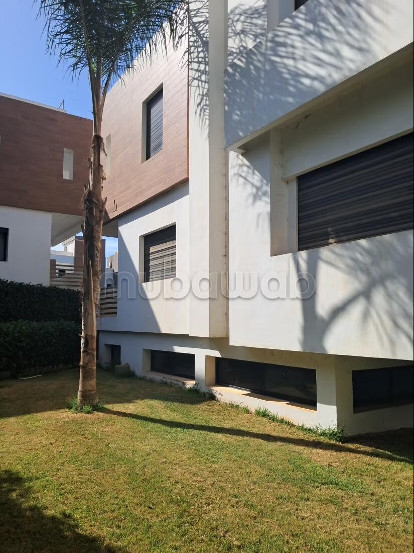 Triplex Villa 375 m² for Sale in Rabat — Photo 4