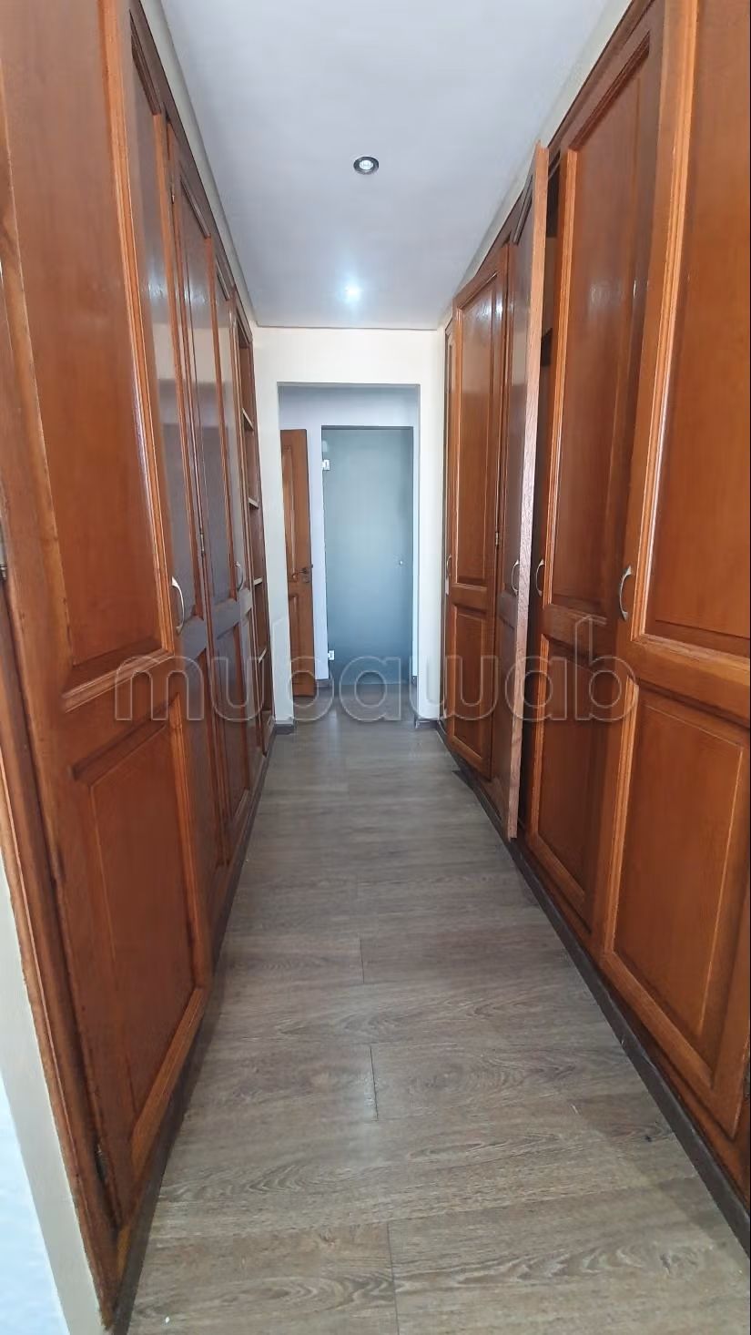 فيلا 460 م² للإيجار في الدار البيضاء — Photo 35