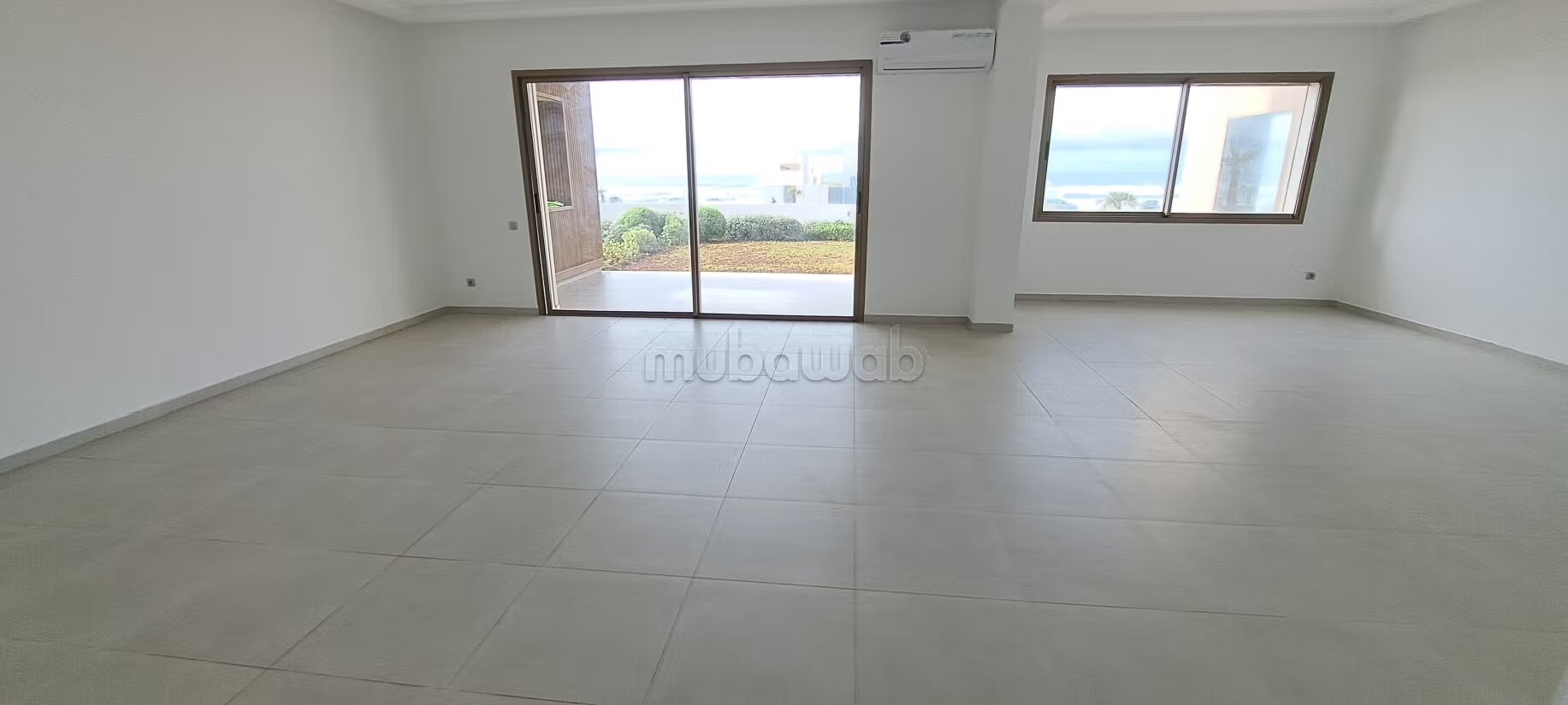 Villa 400 m² à louer à Casablanca — Photo 12
