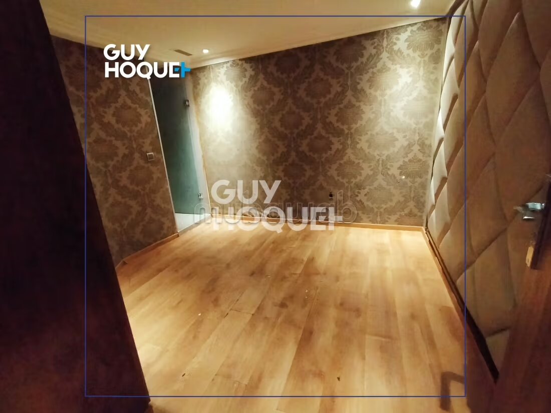 Local commercial 318 m² à vendre — Photo 6