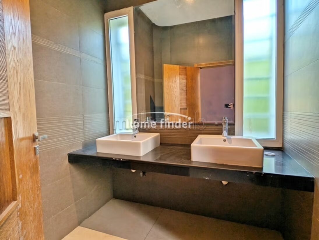 فيلا حديثة 649 م² للبيع في الدار البيضاء (ال oasis) — Photo 6