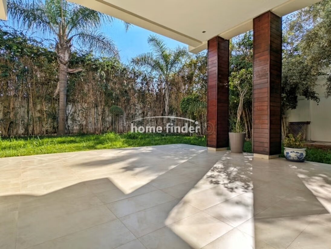فيلا حديثة 649 م² للبيع في الدار البيضاء (ال oasis) — Photo 14