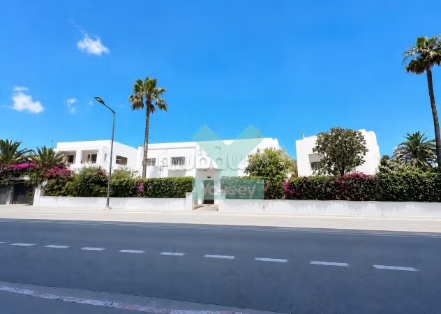فيلا حديثة 649 م² للبيع في الدار البيضاء (ال oasis) — Photo 16