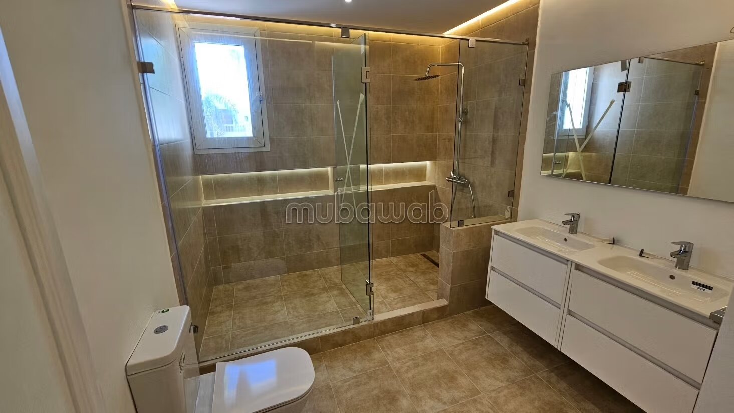 Villa 700 m² à louer à Casablanca — Photo 25