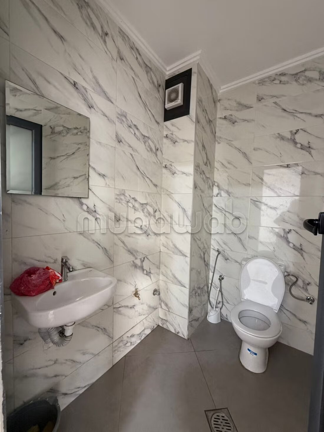 Espace commercial 100 m² à louer à Tanger — Photo 6