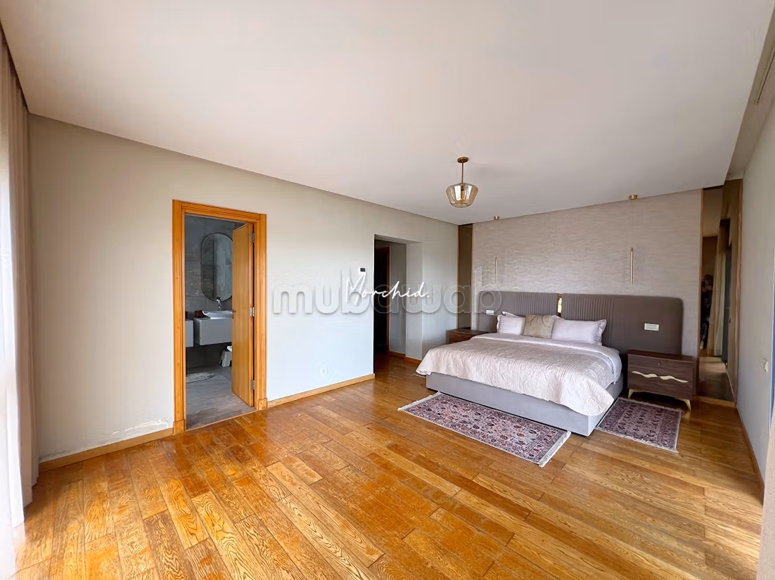 202 m² Apartment for Rent in Casablanca — Photo 16