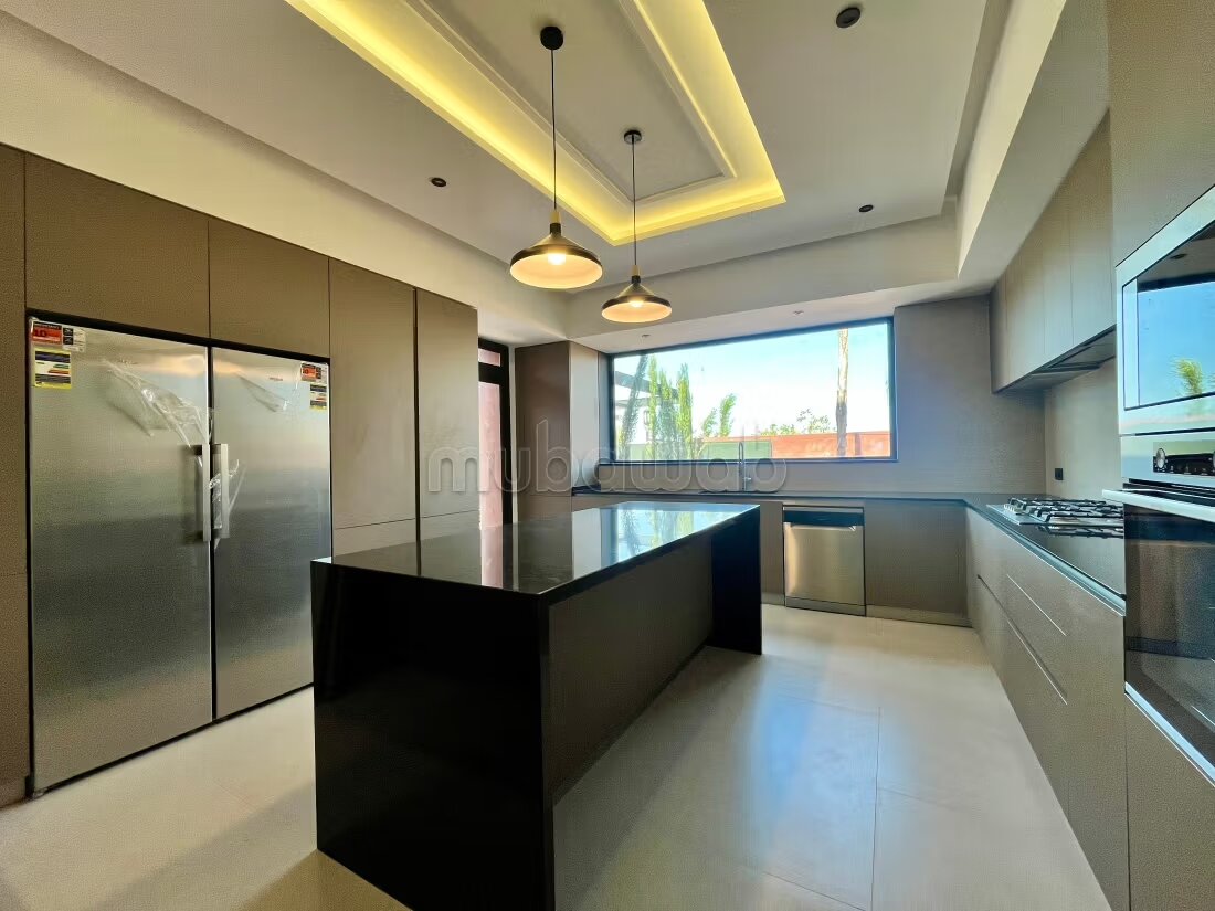 Villa 600 m² for Rent in Marrakech — Photo 10
