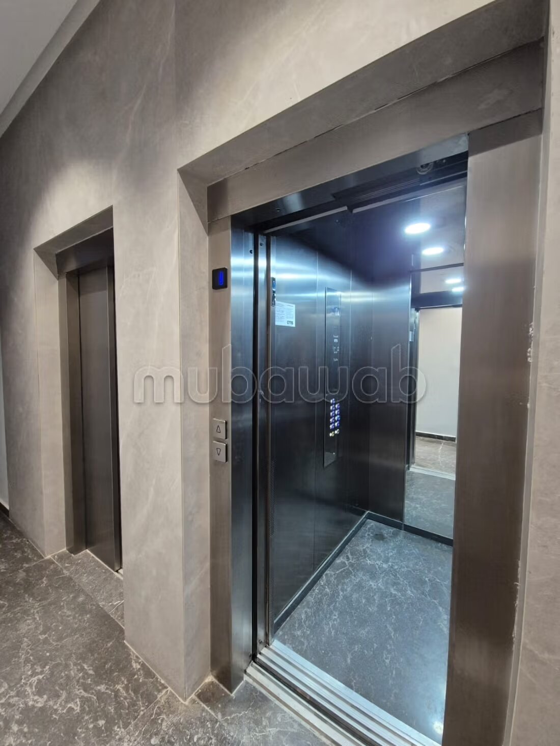 Office 58 m² for Rent in Casablanca — Photo 5