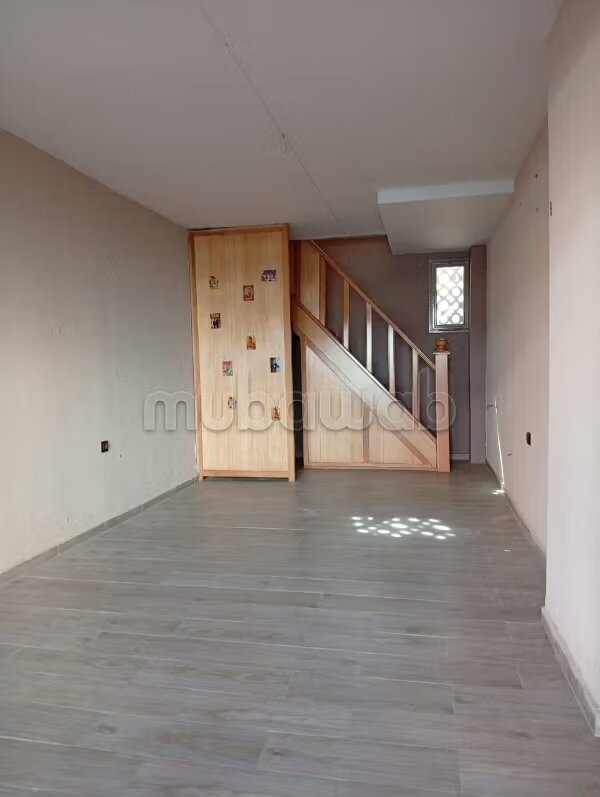 Office 58 m² for Rent in Casablanca — Photo 19
