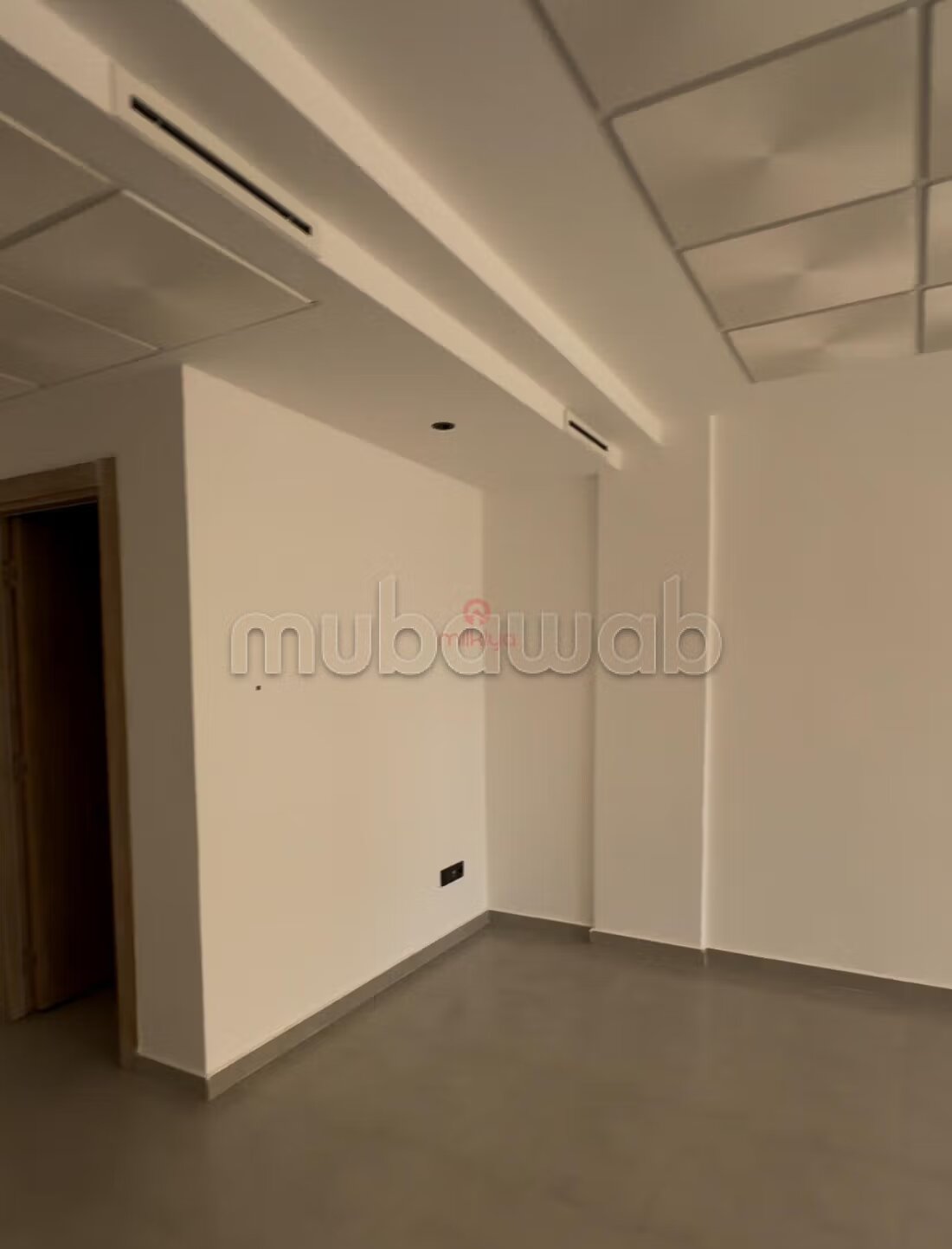 Bureau 45 m² à louer à aïn chock, Casablanca — Photo 5