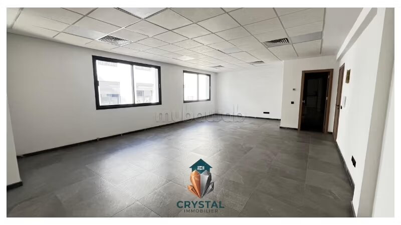 Bureau 45 m² à louer à aïn chock, Casablanca — Photo 11