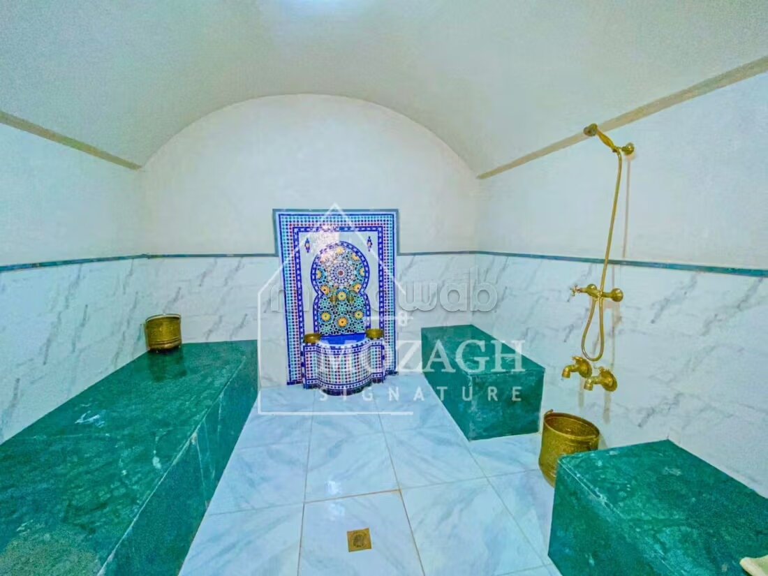 فيلا حديثة 1000 م² للبيع بمراكش — Photo 26