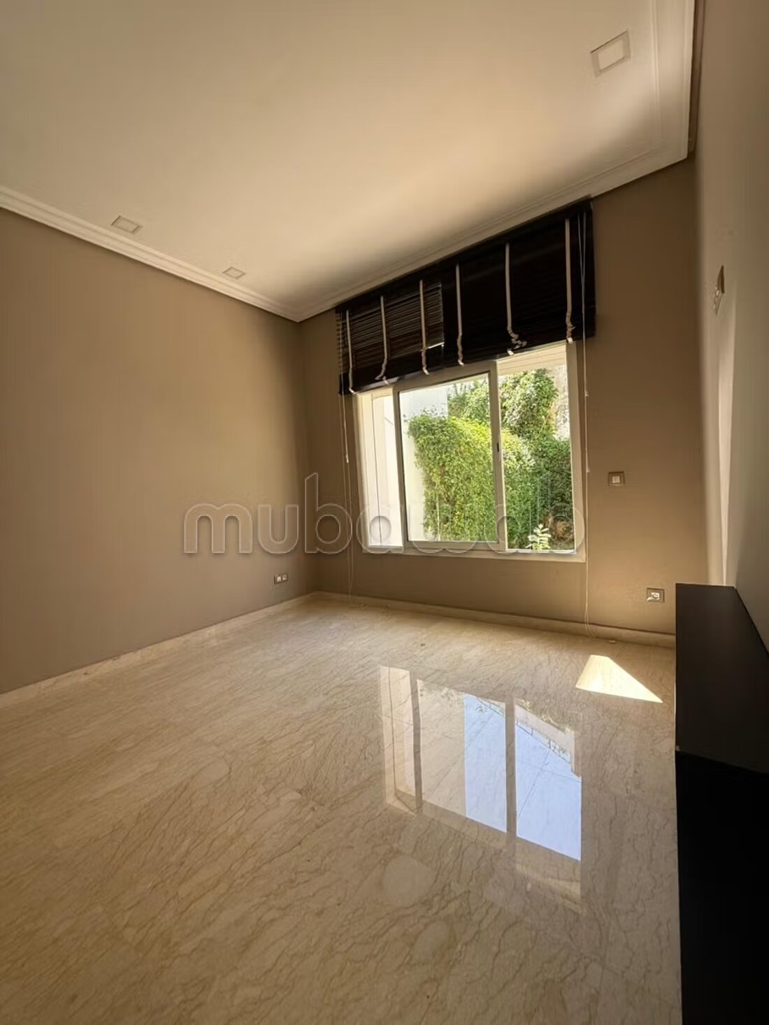 Villa 375 m² for long-term rent in Tangier (Boubana) — Photo 17