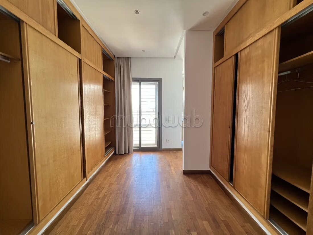 Villa 220 m² à louer à Dar Bouazza — Photo 429