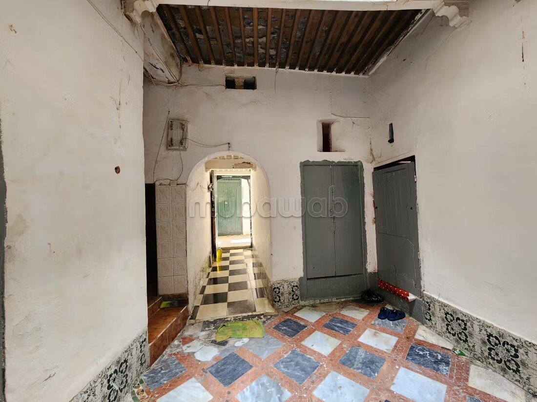 رياض 350 م² للبيع في طنجة — Photo 17