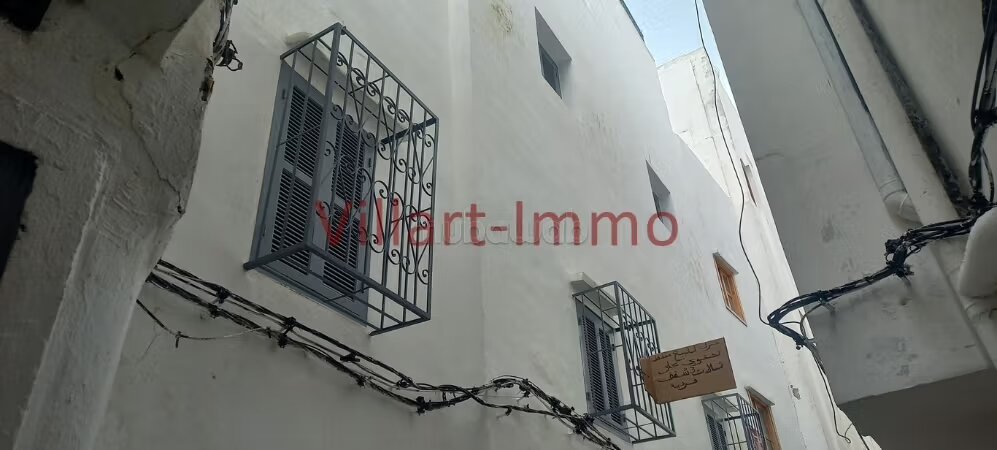 رياض 350 م² للبيع في طنجة — Photo 21