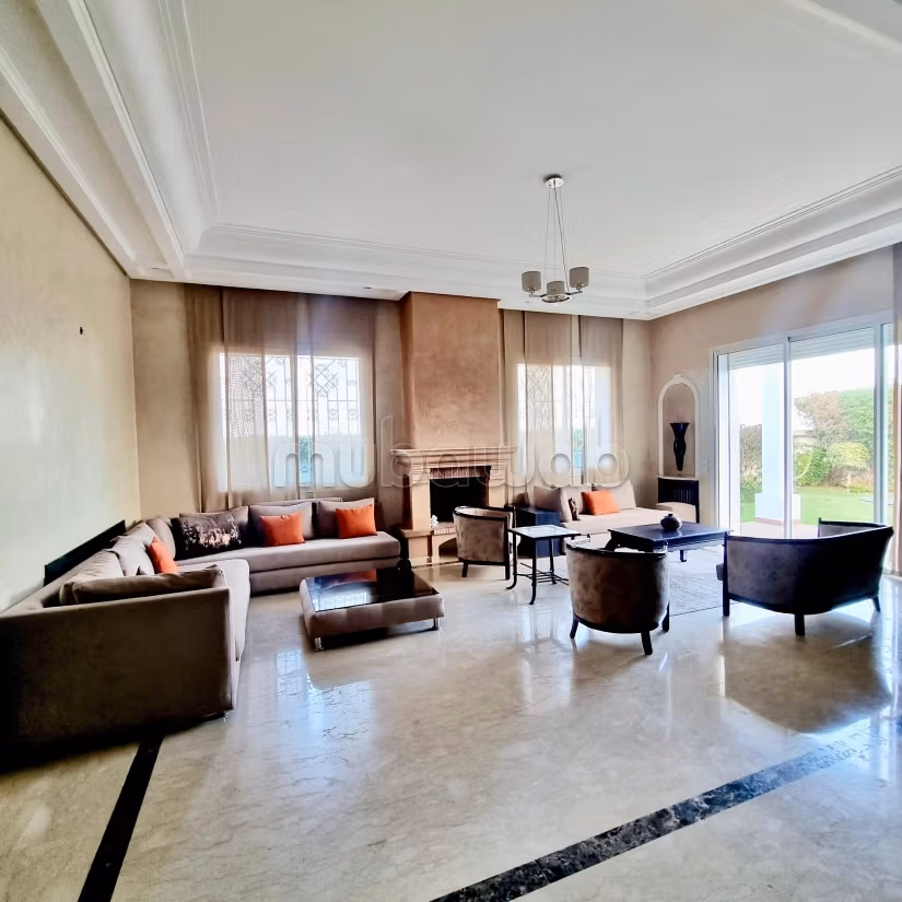 فيلا 450 م² للإيجار في الدار البيضاء — Photo 5