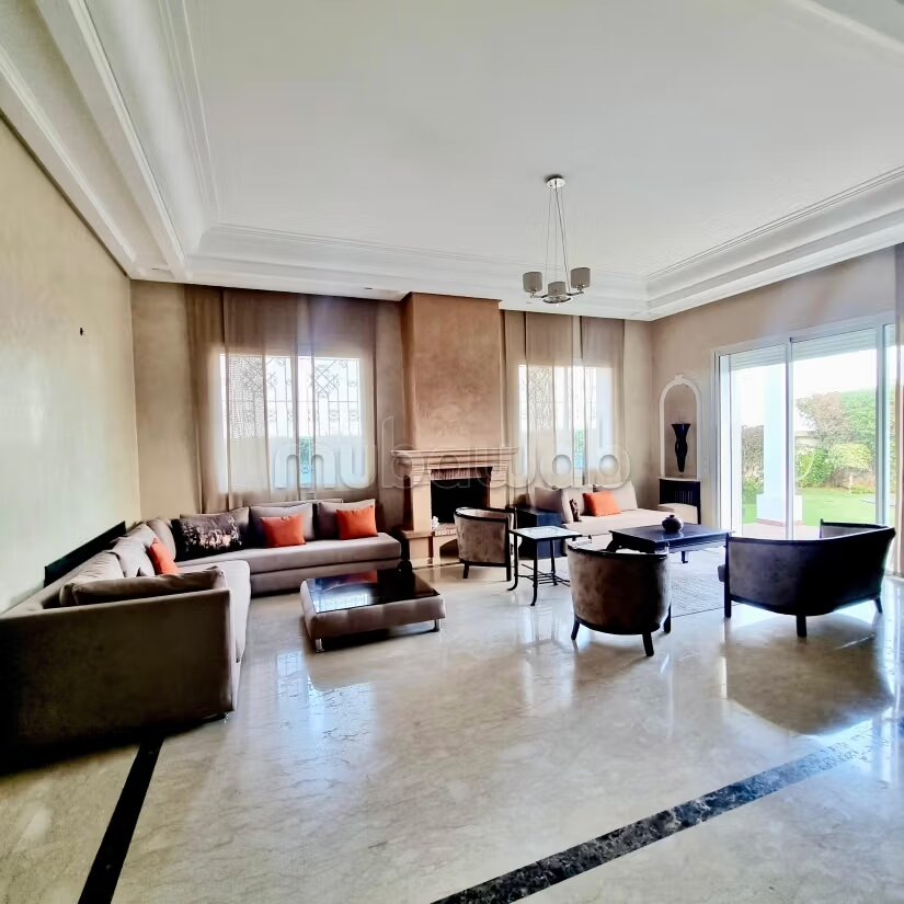 فيلا 450 م² للإيجار في الدار البيضاء — Photo 6