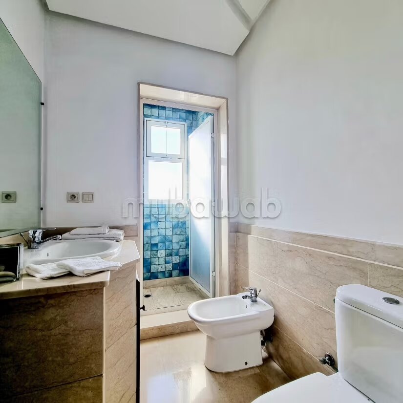 فيلا 450 م² للإيجار في الدار البيضاء — Photo 26