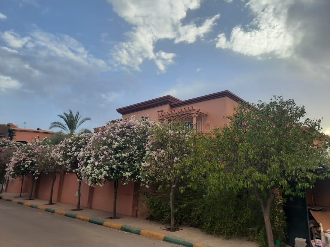 فيلا 300 م² للبيع في مراكش — Photo 4