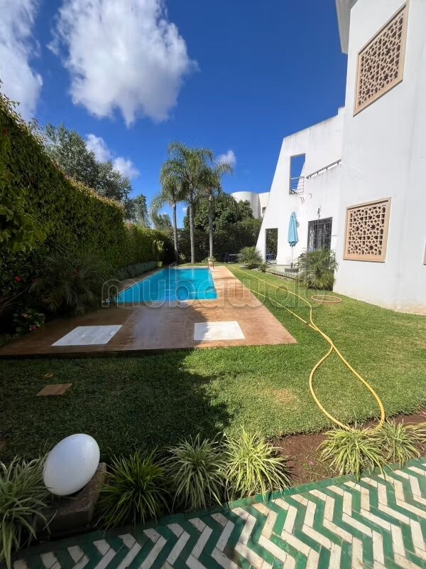 Villa 500 m² à louer à Rabat (Hay Riad) — Photo 10