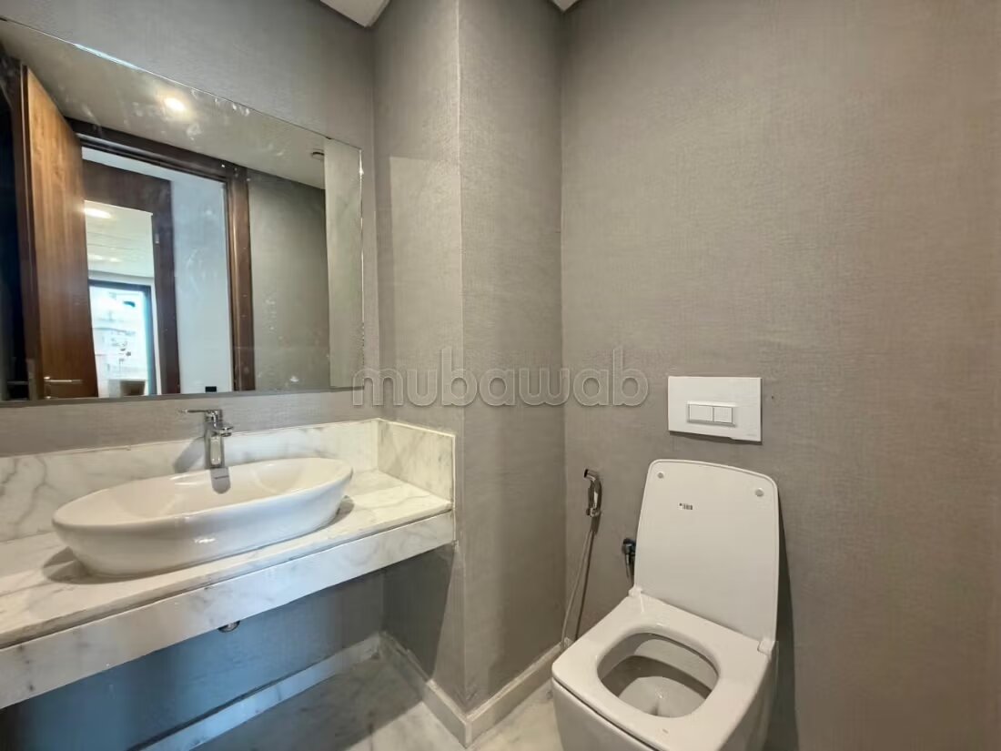 140m² Apartment for Rent in Casablanca Finance City — Photo 6