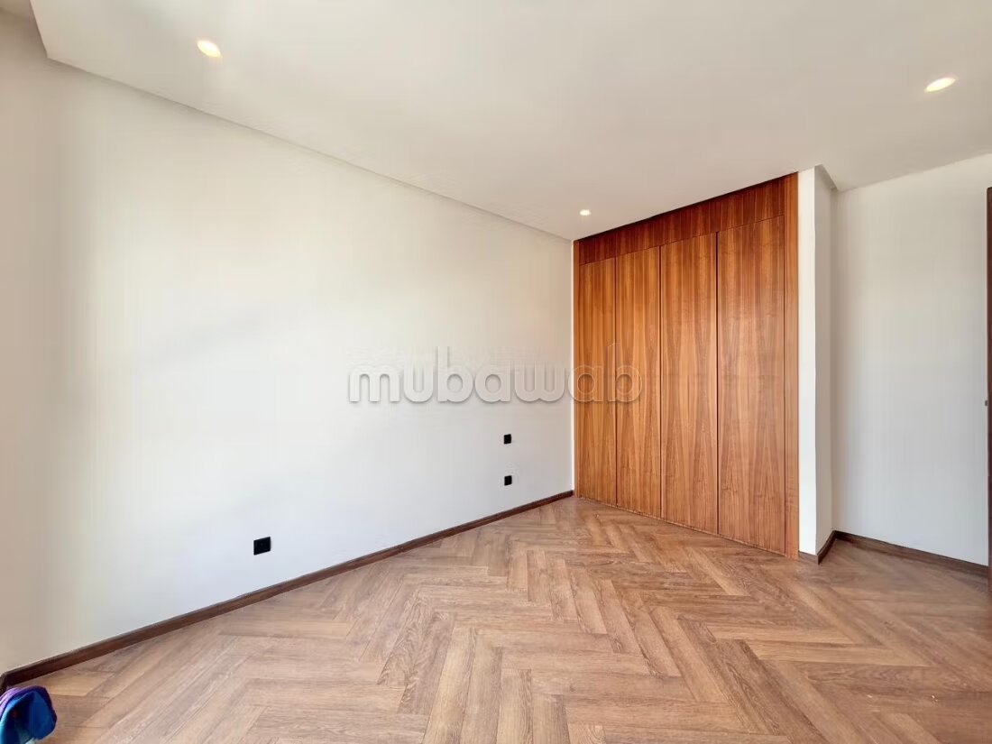 140m² Apartment for Rent in Casablanca Finance City — Photo 16