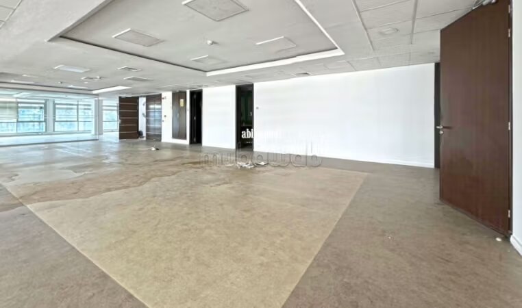 Bureau 123 m² à louer à Tanger centre-ville — Photo 17